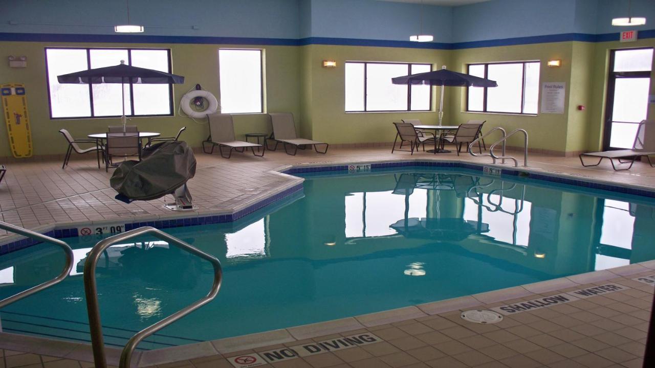 Holiday Inn Express And Suites Kittanning, An Ihg Hotel Exterior foto